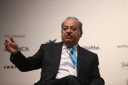El mexicano Carlos Slim, en cuarta posición, tiene un patrimonio de 65.500 millones de dólares.