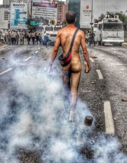 Hans Wuerich, de 27 anos, durante manifestação no último dia 20