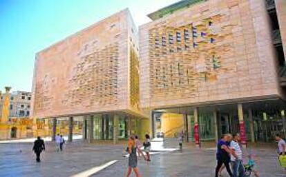Edificio de Renzo Piano para el Parlamento maltés en La Valeta.