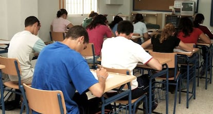 Alumnos de un instituto de Huelva partcipantes en PISA 2006.