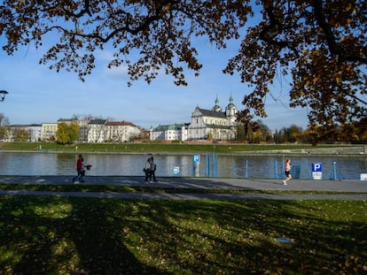 Río Vístula a su paso por Cracovia (Polonia). 