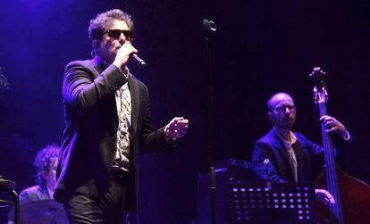 Calamaro, durante su concierto en Zaragoza el pasado 25 de junio. 