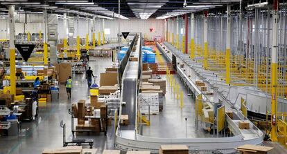 Centro logístico de Amazon en Kent (Washington, EE UU).