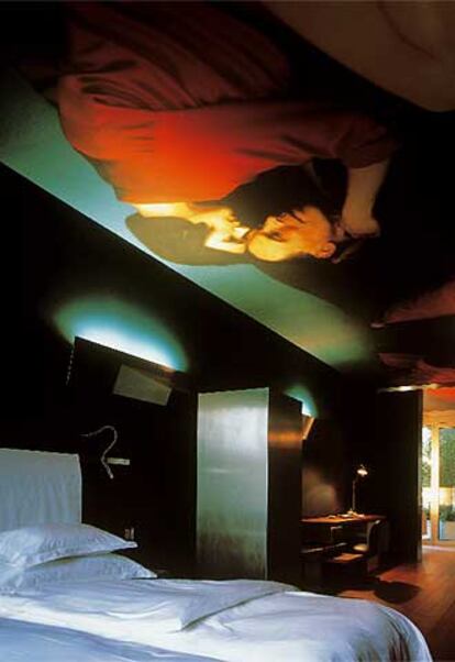 The Hotel (www.thehotel.com), en Lucerna (Suiza), fue íntegramente proyectado por Jean Nouvel y  pertenece a Design Hotels.