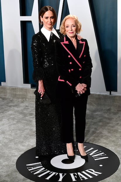 Sarah Paulson junto a su pareja y también actriz Holland Taylor.