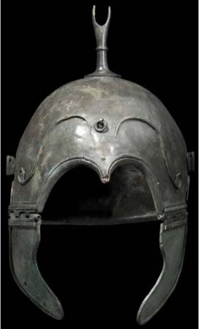 Casco de guerrero celtíbero que formaba parte de la colección expoliada en Aranda de Moncayo.