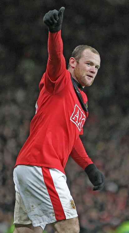 Rooney festeja el tercer gol del United.