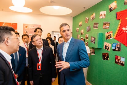 Pedro Sánchez en su visita a Shanghai