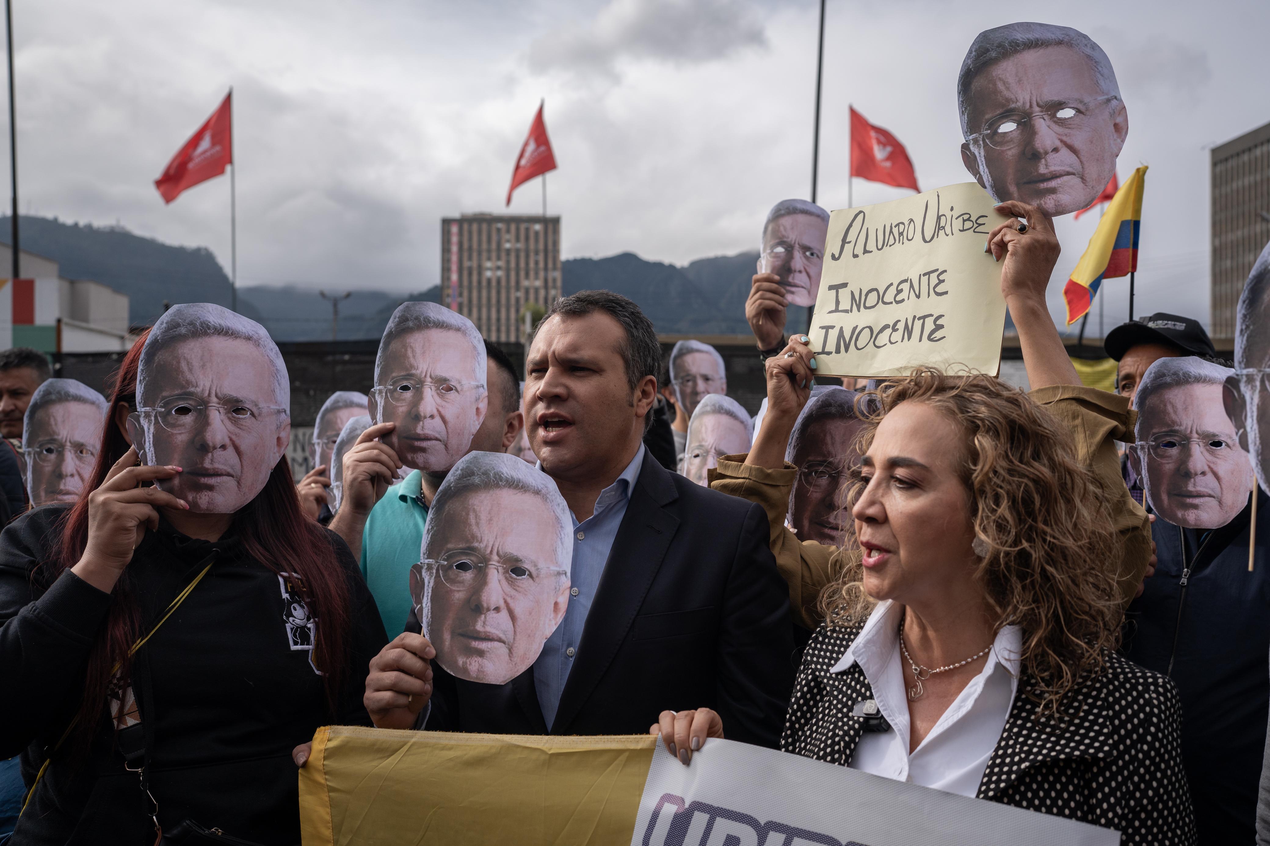 El juicio contra el expresidente Álvaro Uribe, en imágenes