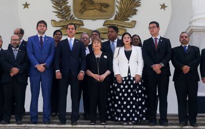 Michelle Bachelet, junto a Juan Guaidó, durante su visita a la Asamblea Nacional de Venezuela.