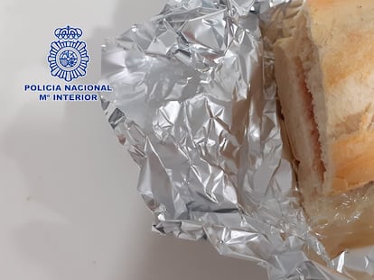 La Policía Nacional ha incautado el pasado lunes un bocadillo que contiene 92 dosis de la droga 'speed' a un hombre de 43 años, en Logroño.