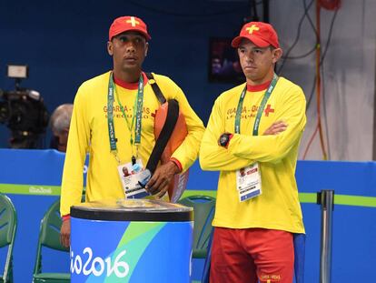 Salvavidas durante um treino no Parque Olímpico.