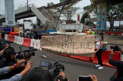 Manifestación por accidente Línea 12