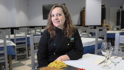 Carmen Fernandez, cocinera del restaurante Ingazu de Alcorcón, y ganadora del cachopo más popular de España.
 