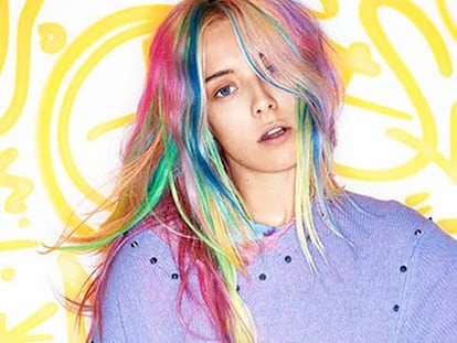 Chloe Nørgaard, la chica de la melena arcoiris