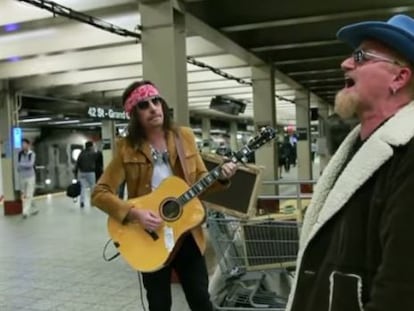 U2 toca no metrô de Nova York