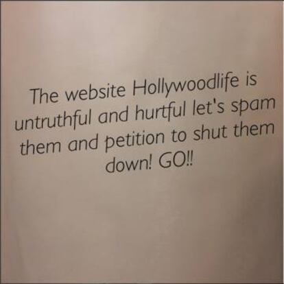 "La página web Hollywoodlife es falsa y dañina. Vamos a boicotearla y a pedir que la cierren. ¡Vamos!". Con esta frase Jusitin Bieber pide ayuda a sus fans para acabar con el portal digital Hollywoodlife.