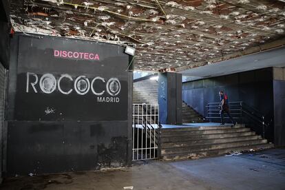 Una de las discotecas ubicadas en los bajos de Azca, este martes.