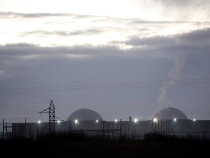 Una imagen de archivo de la planta nuclear de Almaraz (Badajoz).