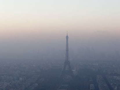 Contaminaci&oacute;n en Par&iacute;s, la semana pasada.  