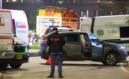 La camioneta en la que viajaba Élmer Fernández, este jueves en Bogotá (Colombia).