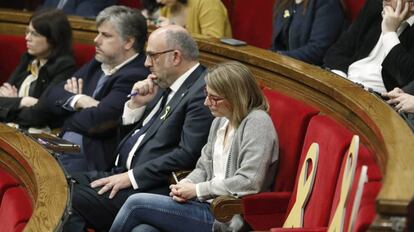 Los diputados de JxCat en el Parlament de Cataluña.