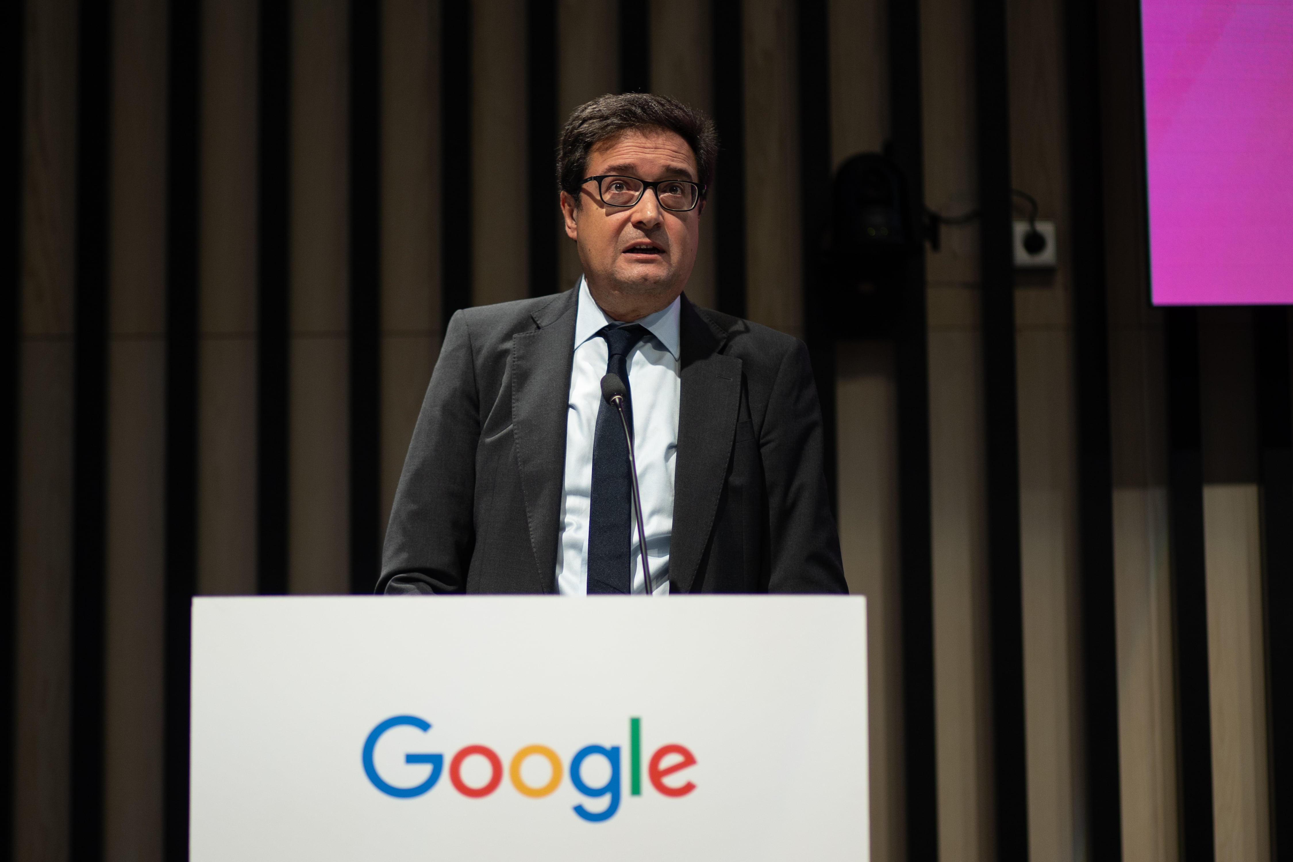 El ministro para la Transformación Digital y de la Función Pública, Óscar López, en la jornada organizada por South Summit y Google for Startups.