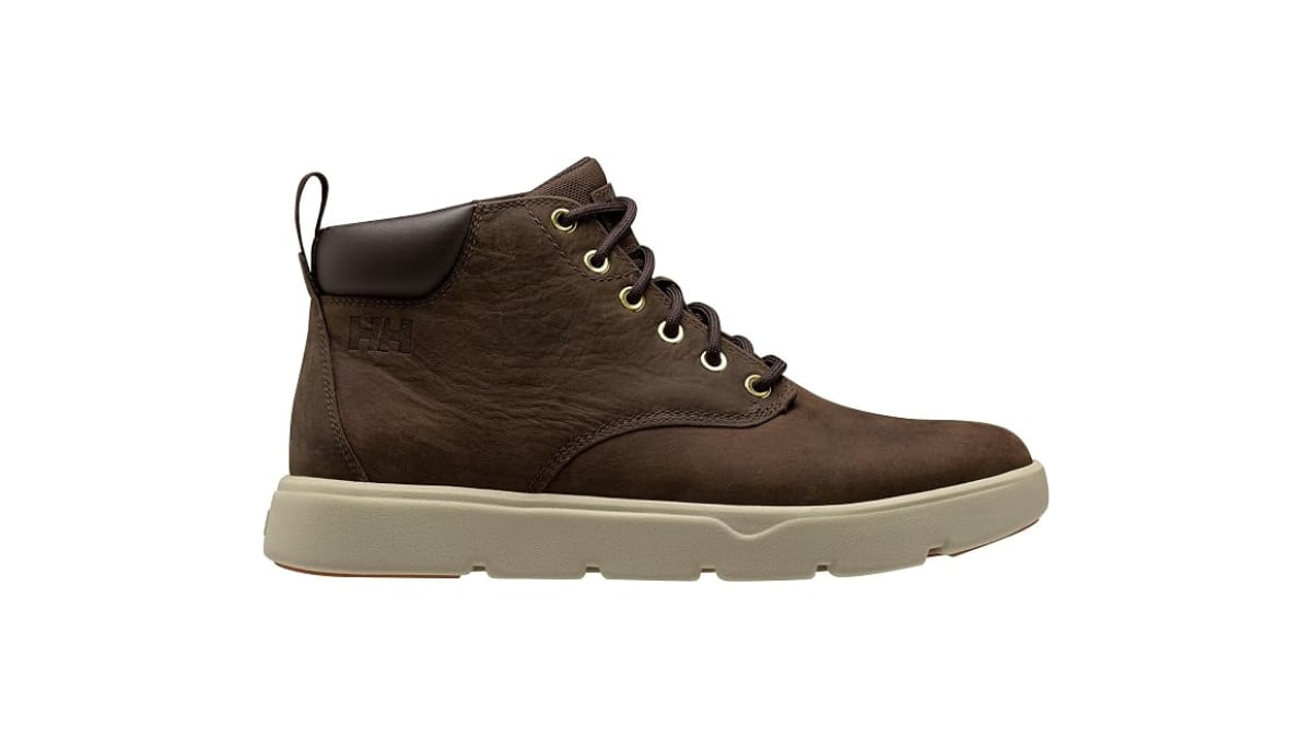 Estas botas de cuero impermeable evita resbalones en suelos húmedos.