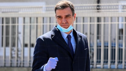 Prime Minister Pedro Sánchez on a visit to a ventilator factory in Madrid on Friday.