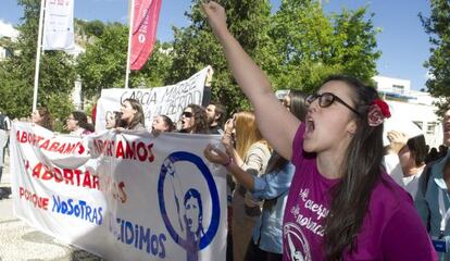 Protesta contra la reforma de la ley del aborto, la semana pasada, en Granada.