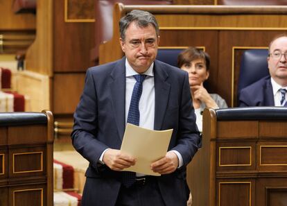 El portavoz del PNV en el Congreso, Aitor Esteban, antes de su intervención.