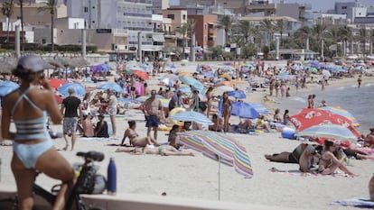 Tourists in Mallorca, where hundreds of British holidaymakers made bogus food poisoning claims.