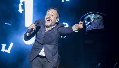 Santi Balmes de Love of Lesbian, en el San Jordi Club