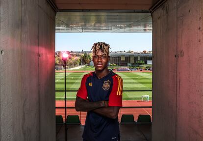 Nico Williams, en la Ciudad del Fútbol de las Rozas.