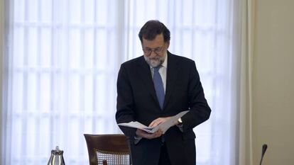 El Presidente del Gobierno Mariano Rajoy en Moncloa el viernes 27 de octubre.