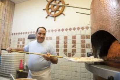 Khalil, un pizzero egipcio en Milán.