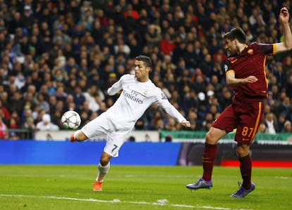 Cristiano Ronaldo durante o jogo pela Champions League entre o Real Madrid e o Atlético de Roma no estádio Santiago Bernabéu, em 8 de março de 2016.