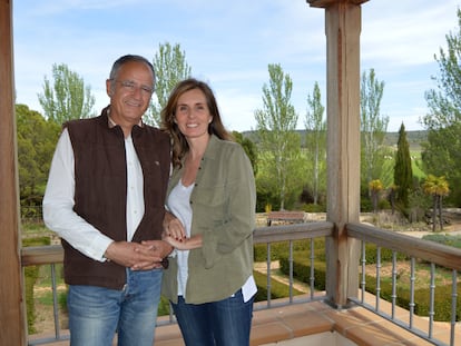 Juan Vila y Carlota Mateos, fundadores de Planeat.