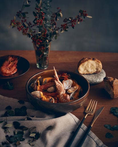 Caldereta de pescado y marisco.