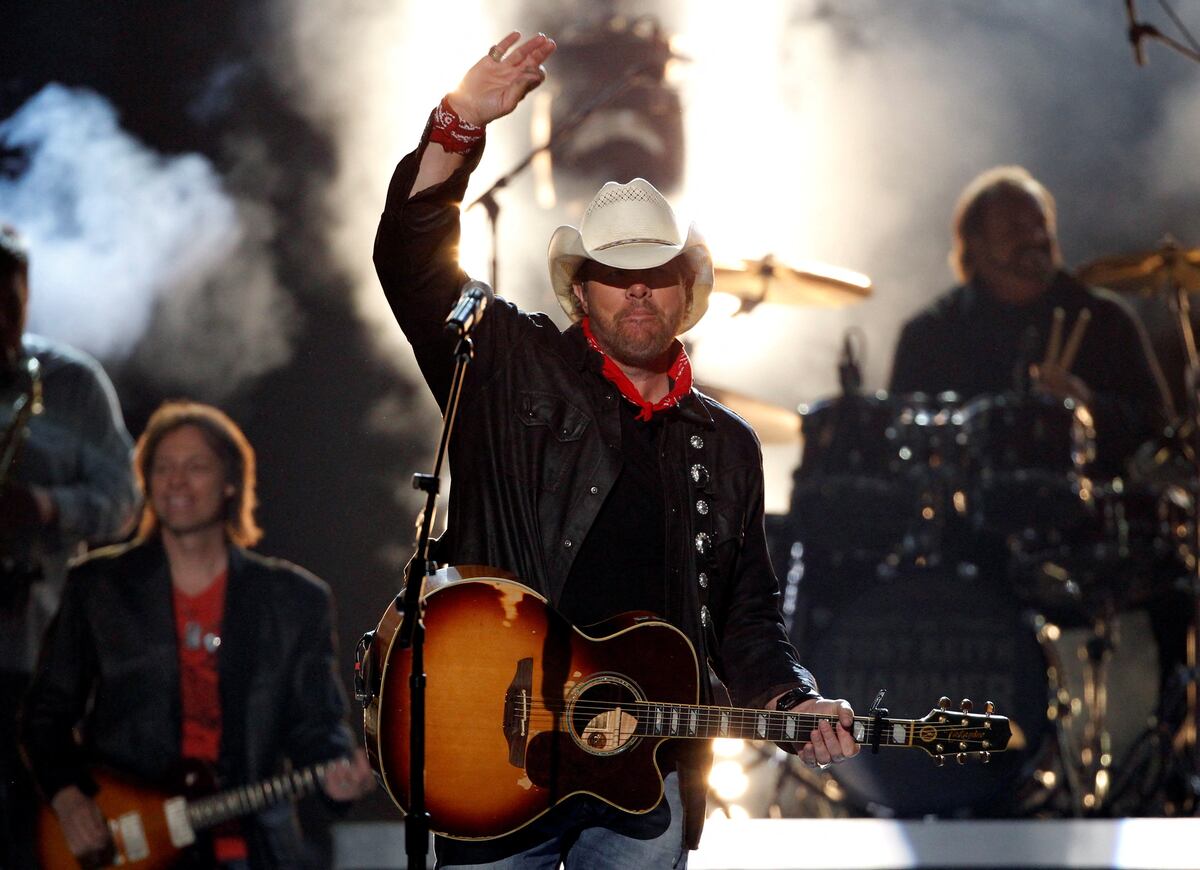 Toby Keith Country Singer Songwriter Dies At 62 After Batting Stomach