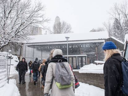 Estación de metro de la Universidad de Montreal.