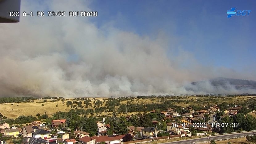 Detienen al presunto autor del incendio de Lozoyuela, que mantiene en alerta al norte de Madrid