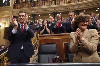 Spanish PM Pedro Sánchez and Deputy PM Carmen Calvo.