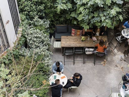 La terraza de Les Filles, en la calle Minerva de Barcelona.