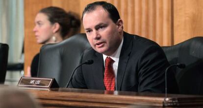 El senador del Tea Party. Mike Lee.