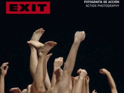 Portada de la revista 'Exit' dedicado a los fotógrafos de las 'performances'.