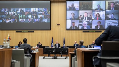 El secretario general de la OTAN, Jens Stoltenberg, pronuncia el discurso de apertura mientras preside la reunión virtual de ministros de Asuntos Exteriores de la OTAN, Bruselas (Bélgica), el pasado 1 de diciembre.