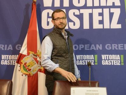 Javier Maroto, en la rueda de prensa de este lunes en Vitoria.