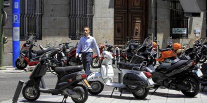 Muchos eligen la moto como una opci&oacute;n m&aacute;s econ&oacute;mica para sus desplazamientos.