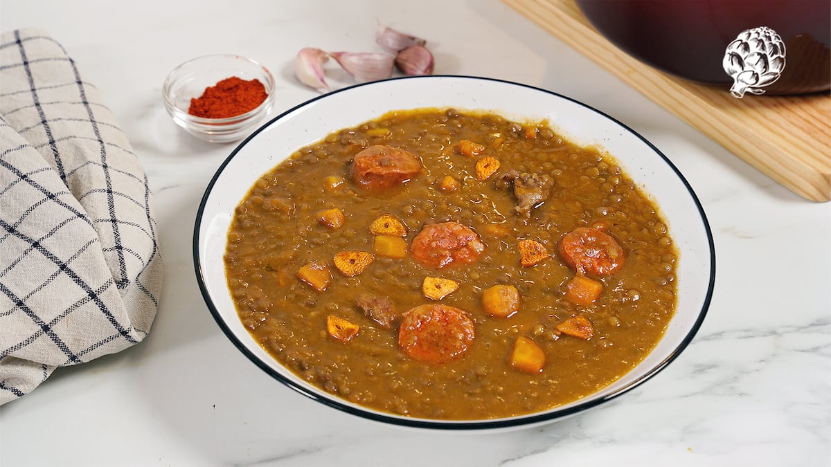 Lentejas con chorizo, la receta para no fallar con un clásico